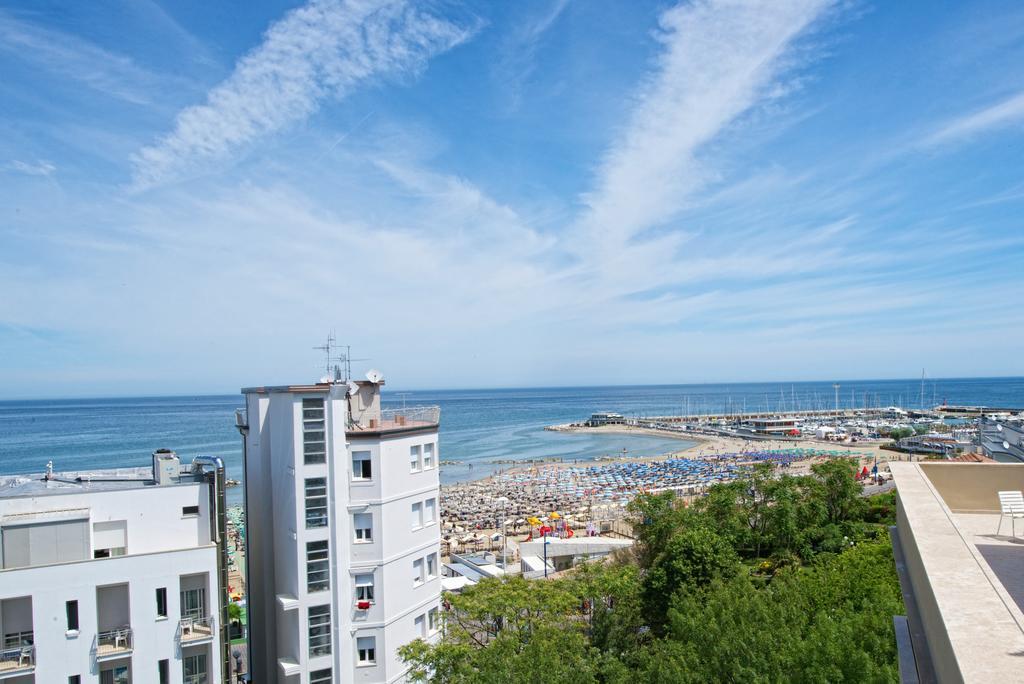 Hotel Torretta Католика Екстериор снимка