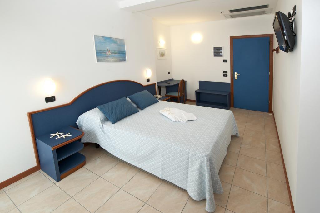 Hotel Torretta Католика Екстериор снимка