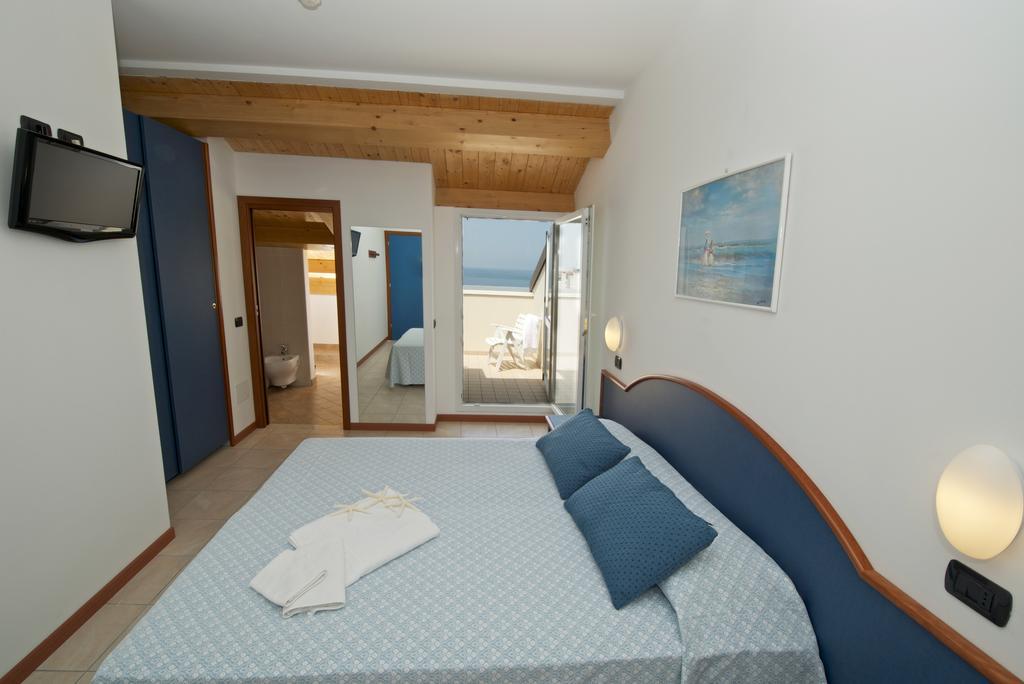 Hotel Torretta Католика Екстериор снимка