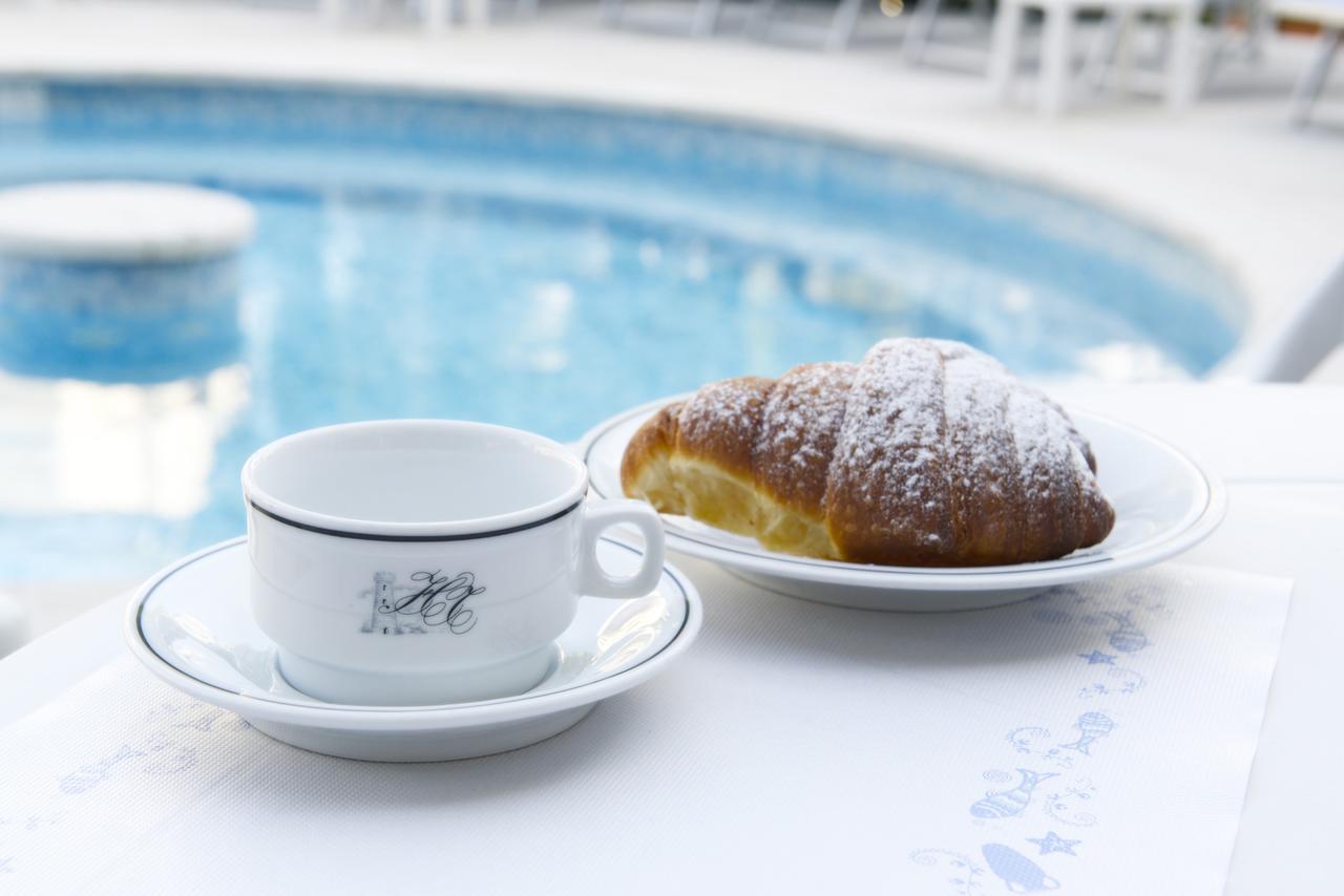 Hotel Torretta Католика Екстериор снимка