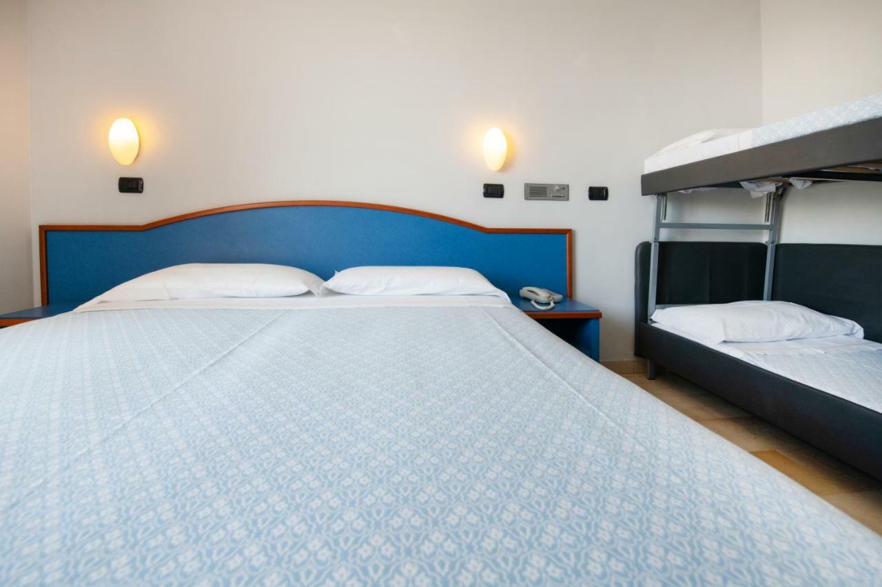 Hotel Torretta Католика Екстериор снимка