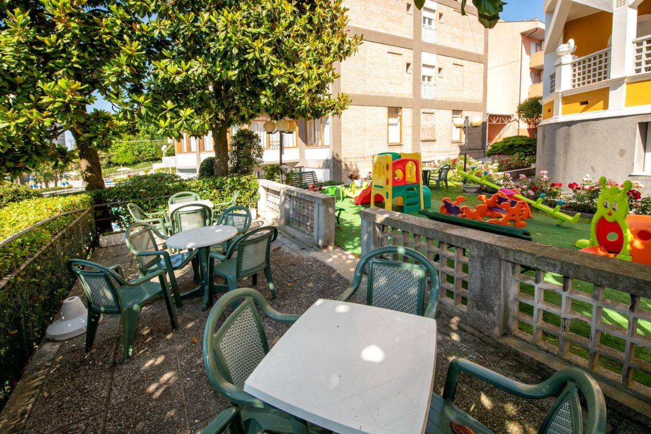 Hotel Torretta Католика Екстериор снимка