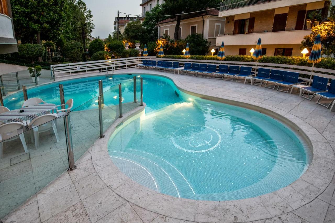 Hotel Torretta Католика Екстериор снимка