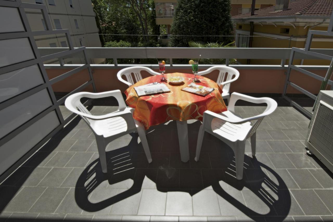 Hotel Torretta Католика Екстериор снимка